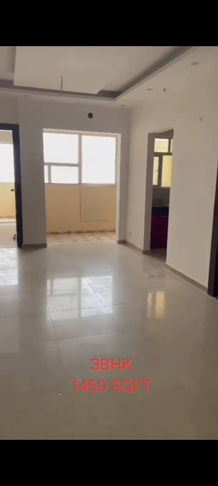 Room, land-craft-golf-links-apartment-phase-2 3 Bedroom 1450 Sq.Ft. Apartment In Pandav Nagar Ghaziabad 9522122