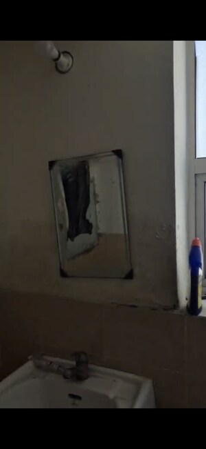 Room in 2 BHK Apartment at Jaypee Greens Aman, Sector 151 – for Sale