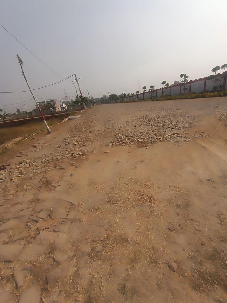 undefined, modipuram  102 Sq.Yd. Plot In Modipuram Meerut 9522153