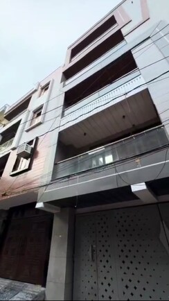 4 BHK Builder Floor For Sale in Dwarka Mor
