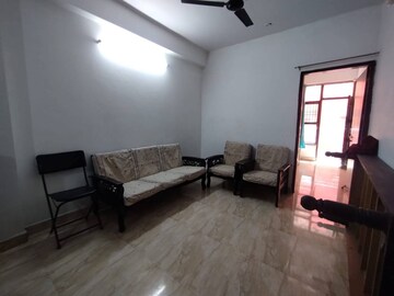 1 BHK Builder Floor For Rent in Chattarpur