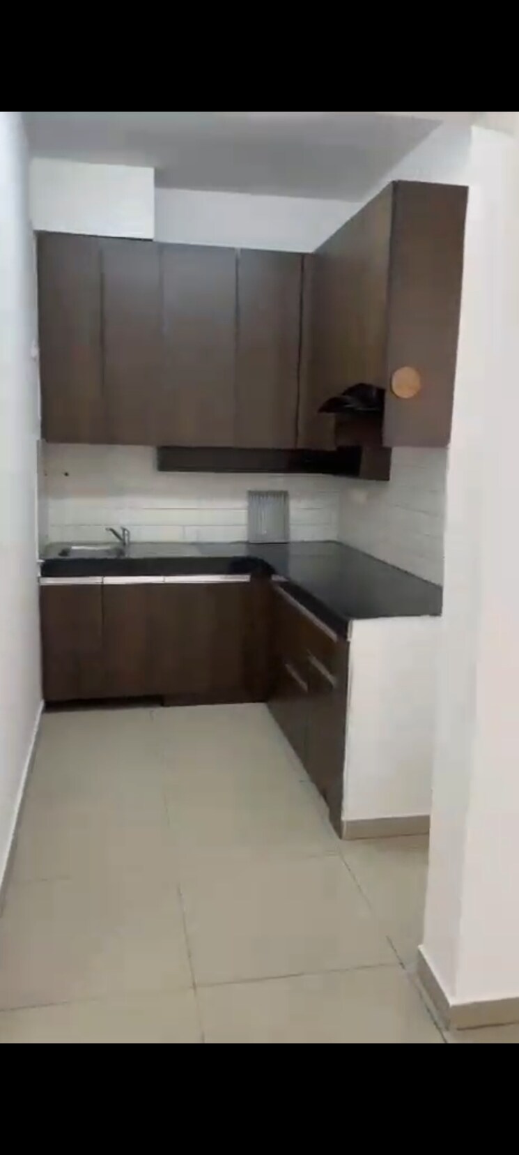 Kitchen, landcraft-golflinks-plaza 2 Bedroom 1135 Sq.Ft. Apartment In Pandav Nagar Ghaziabad 9522187