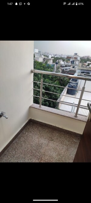 Balcony in 1 RK Builder Floor at Sector 56 – for Rent