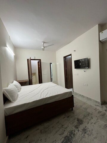 Bedroom in 1 RK Builder Floor at Sector 56 – for Rent