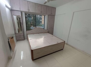 Room in 2 BHK Apartment at D S Shubham Apartment, Dhanori – for Rent