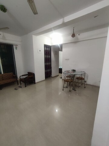 Room in 1 BHK Apartment at Krishna Greenland Park Vastu Federation, Ghodbunder Road – for Rent