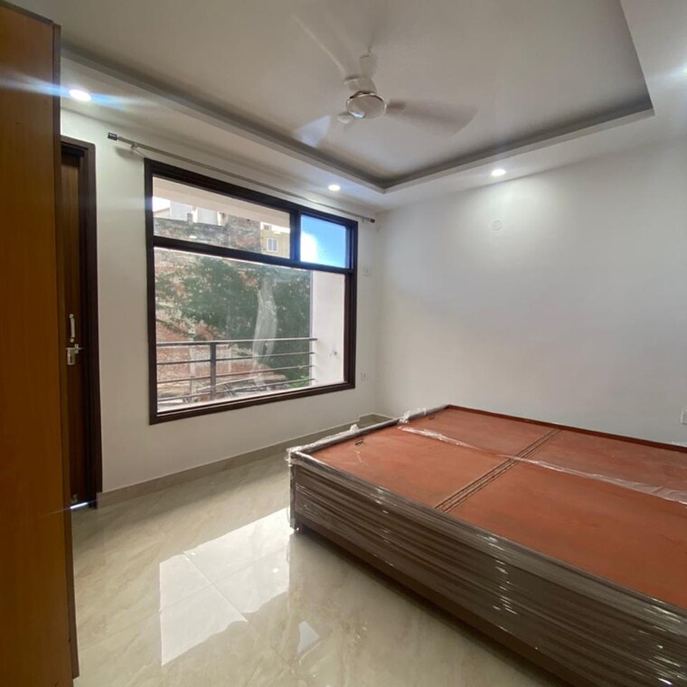 Bedroom, freedom fighters enclave 1 Bedroom 600 Sq.Ft. Apartment In Freedom Fighters Enclave Delhi 9522264