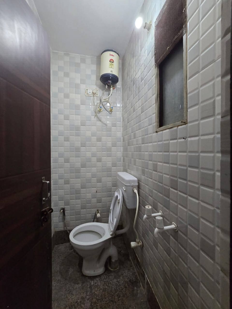 1 BHK Builder Floor For Rent in Chattarpur 