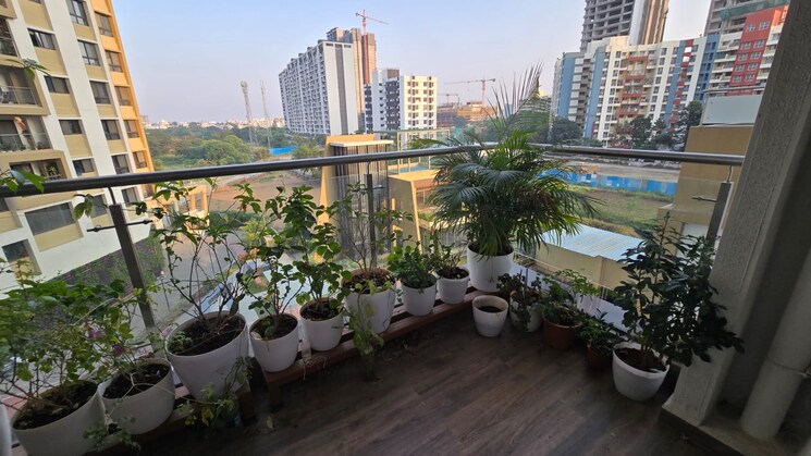 Balcony, kakkad-la-vida 2 Bedroom 810 Sq.Ft. Apartment In Balewadi Pune 9513183