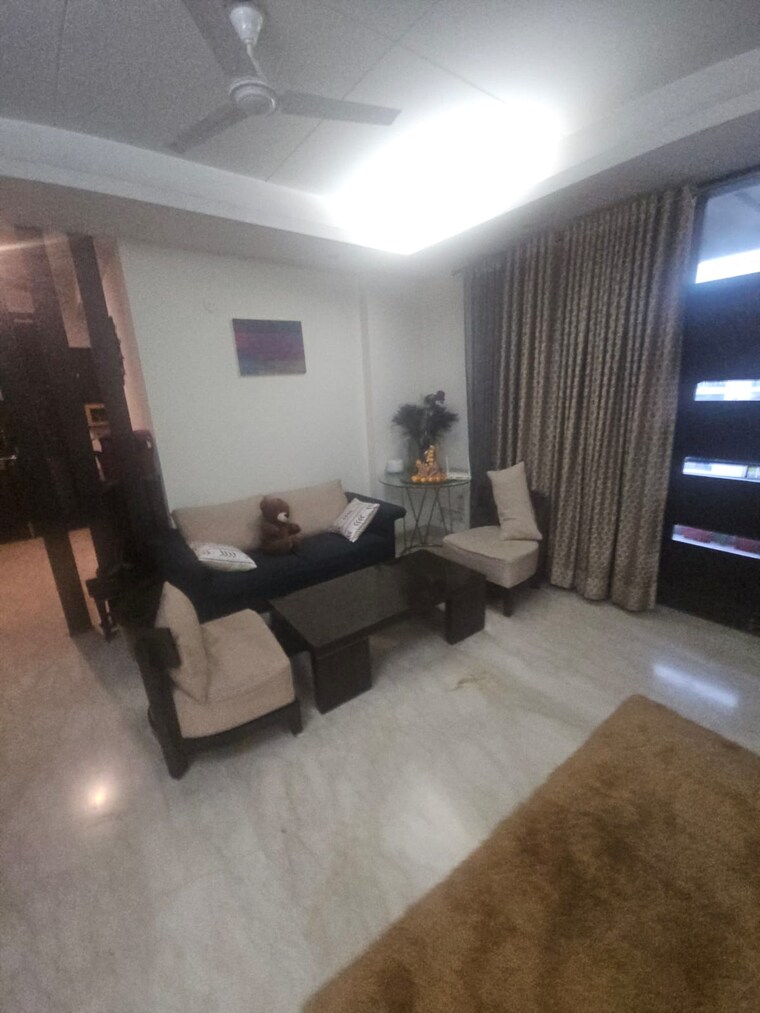 Living Room, sector 56 4 Bedroom 300 Sq.Yd. Builder Floor In Sector 56 Gurgaon 9522267