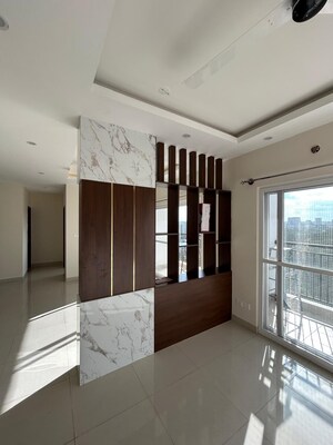 Room in 3.5 BHK Apartment at Adarsh Greens, Kogilu – for Rent