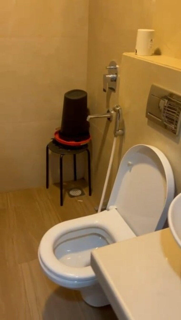 Bathroom, tridhaatu-morya 1 Bedroom 600 Sq.Ft. Apartment In Chembur Mumbai 9522278