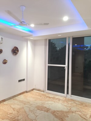 Building Lobby in 3 BHK Builder Floor at Sushant Lok I – for Rent