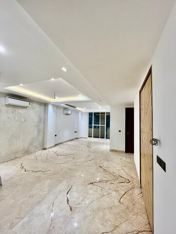 Building Lobby in 3 BHK Builder Floor at Sushant Lok I – for Rent