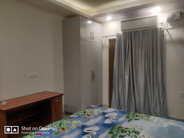 Bedroom in 3 BHK Builder Floor at Sector 52 – for Rent