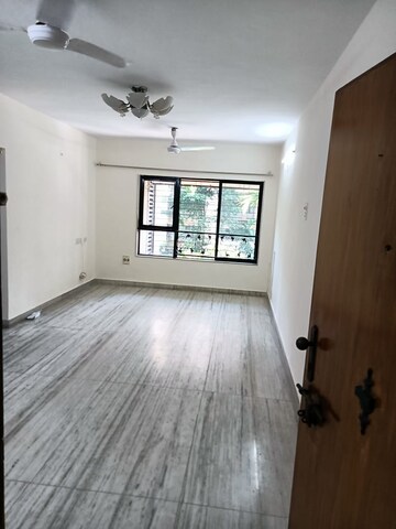 2 BHK Apartment For Rent in Andheri West
