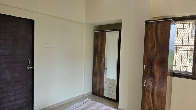 Room, yashraaj-park 2 Bedroom 600 Sq.Ft. Apartment In Ghodbunder Road Thane 9522326