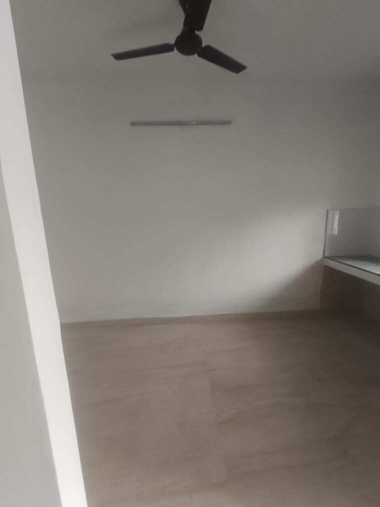 Room, rwa-apartments-sector-70 6 Bedroom 5000 Sq.Ft. Villa In Sector 70 Noida 9522338