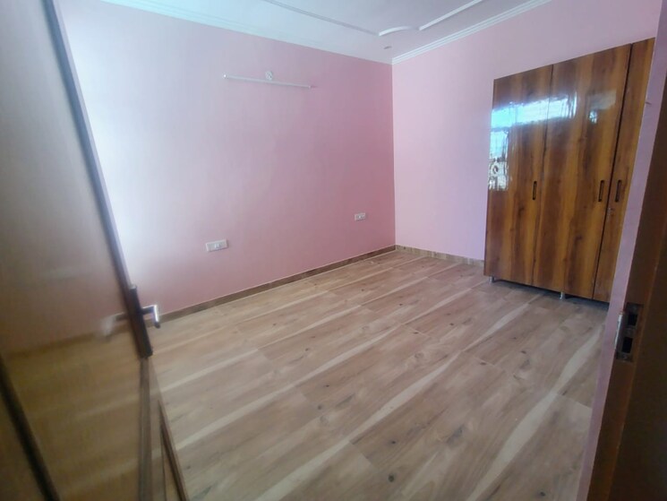 Room, sahastradhara 3 Bedroom 1800 Sq.Ft. Independent House In Sahastradhara Dehradun 9522331