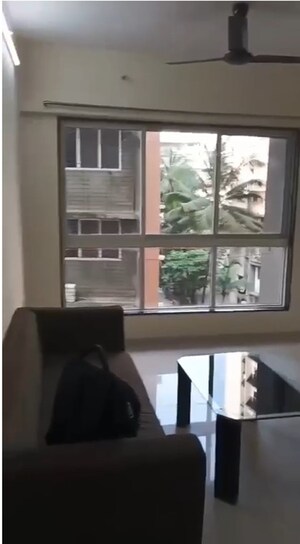 Living Room in 2 BHK Apartment at Chembur – for Rent