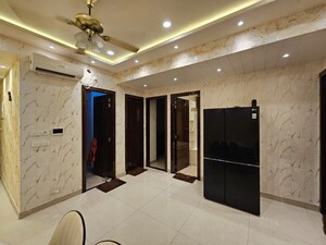 Team Area in 3 BHK Apartment at Ideal Lake View, Topsia – for Rent