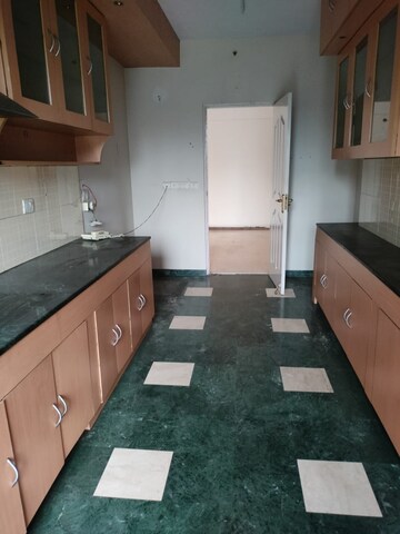 Kitchen in 4 BHK Apartment at DLF Westend Heights, Sector 53 – for Sale