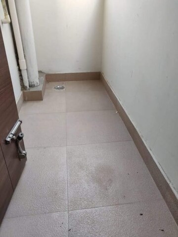 Staircase in 1 RK Builder Floor at Sector 46 – for Rent