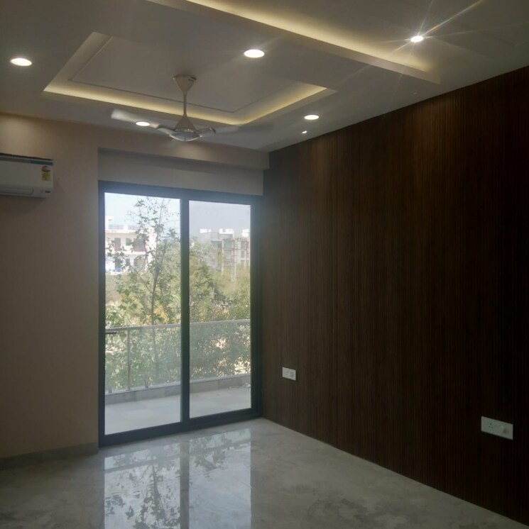 Room, sector 9 1 Bedroom 1400 Sq.Ft. Builder Floor In Sector 9 Gurgaon 9522421