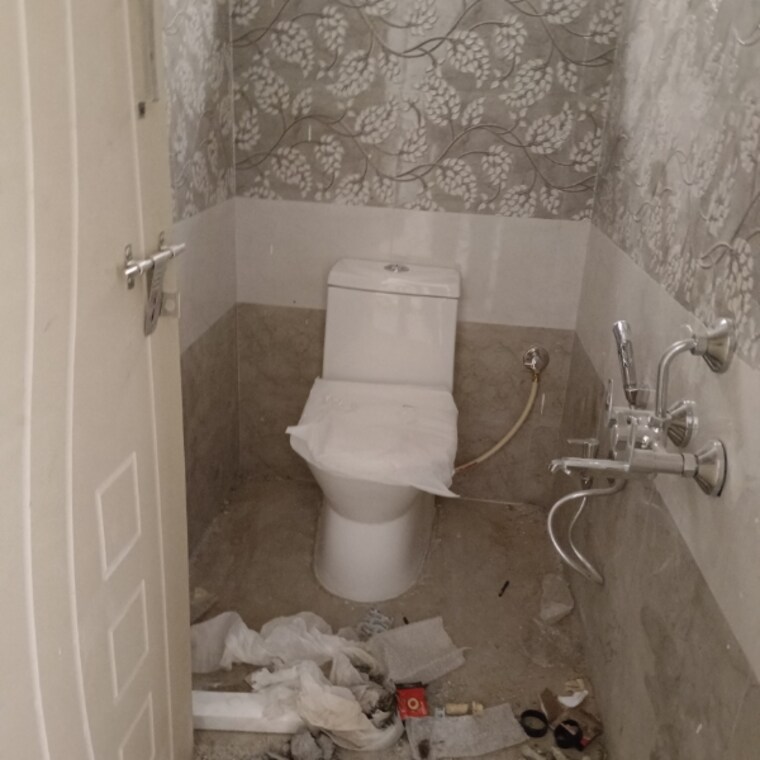 Bathroom, rameshwar banda 4 Bedroom 120 Sq.Yd. Independent House In Rameshwar Banda Hyderabad 9522480