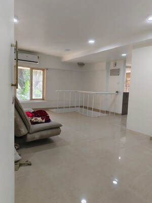 2 BHK Apartment For Rent in Bandra West