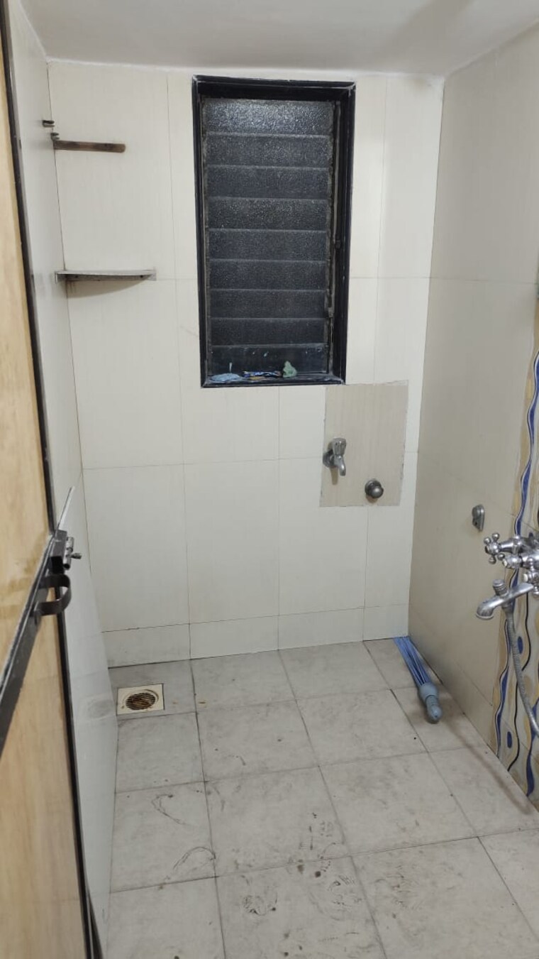 Bathroom, shubh-kamana-chs 1 Bedroom 400 Sq.Ft. Apartment In Bhandup East Mumbai 9522538