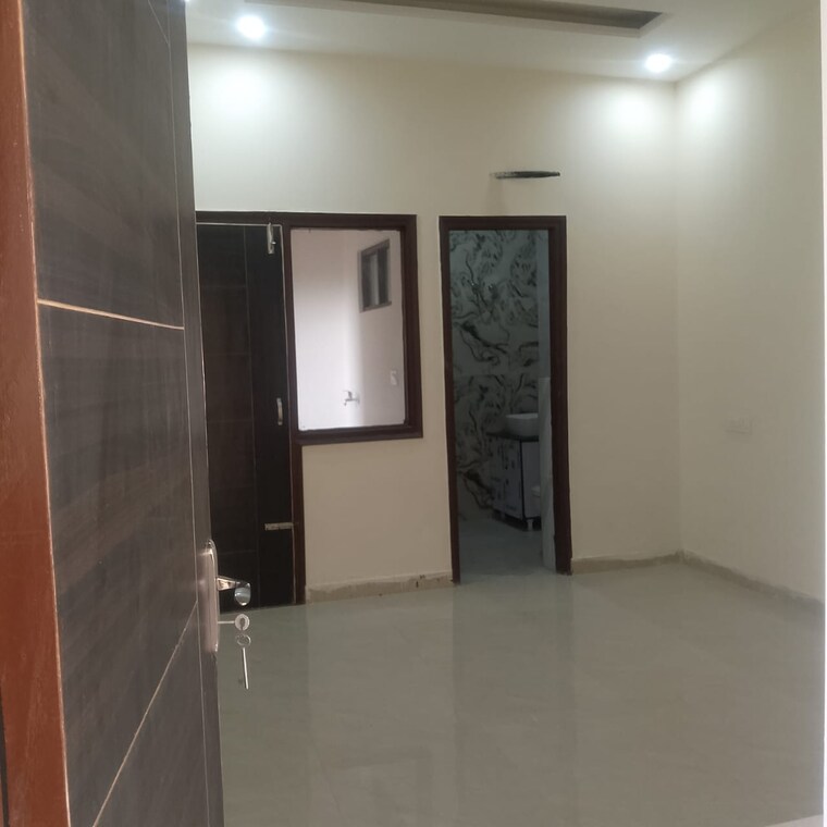 Room, dhakoli 3 Bedroom 1100 Sq.Ft. Builder Floor In Dhakoli Zirakpur 9522533