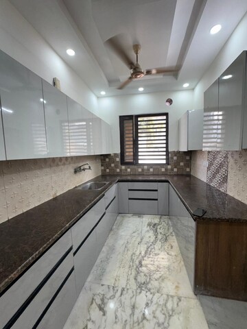 Kitchen in 3 BHK Builder Floor at Srishti Greenfield Homes, Green Fields Colony – for Sale
