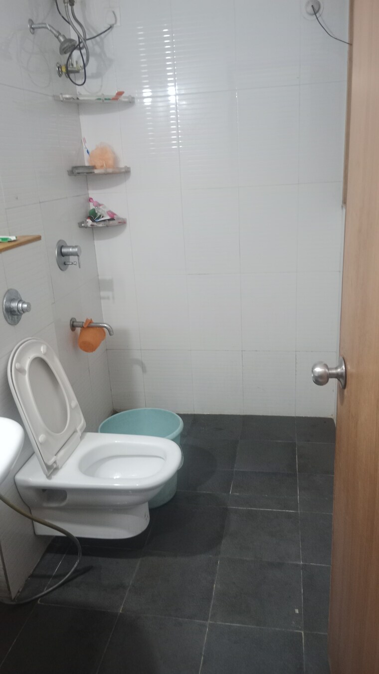 Bathroom, dombivli east 1 Bedroom 680 Sq.Ft. Apartment In Dombivli East Thane 9522698