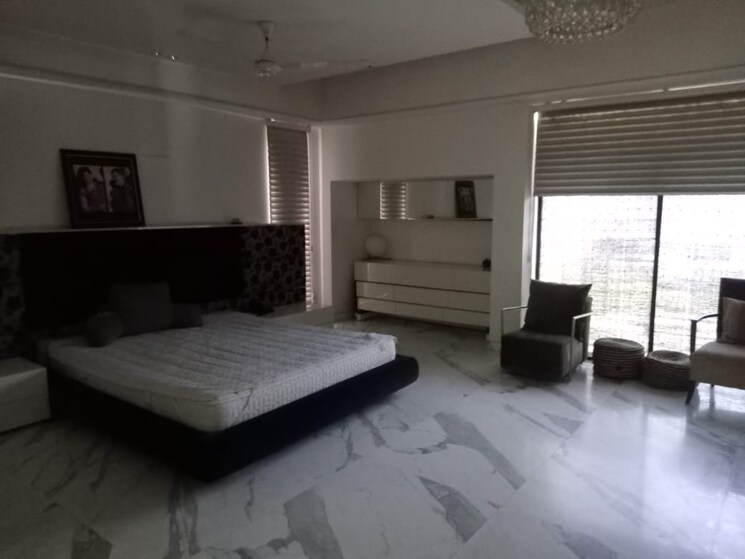 Room, vasant vihar 3 Bedroom 250 Sq.Yd. Builder Floor In Vasant Vihar Delhi 9522669