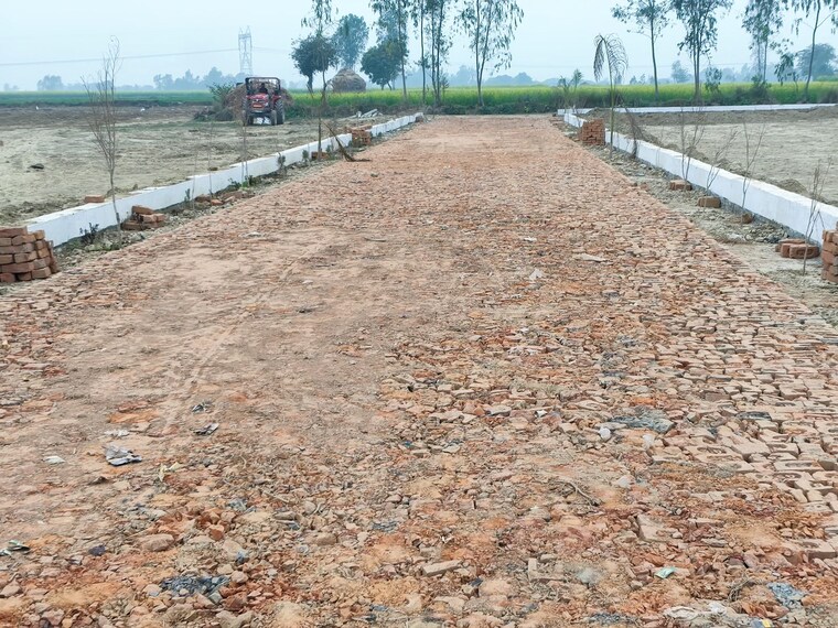 undefined, parao  1600 Sq.Ft. Plot In Parao Varanasi 9522732