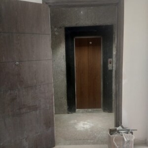 Building Lobby in 1 BHK Builder Floor at Sector 9 – for Rent