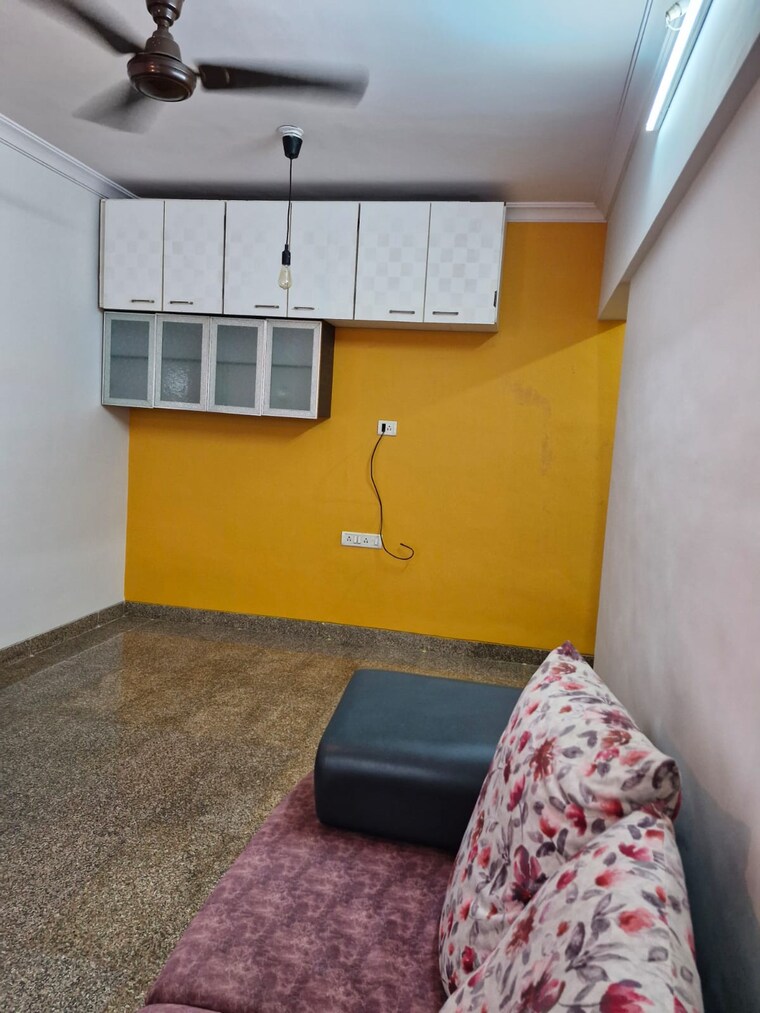 Room, vrindavan-chs-malad-east 1 Bedroom 600 Sq.Ft. Apartment In Malad East Mumbai 9522755