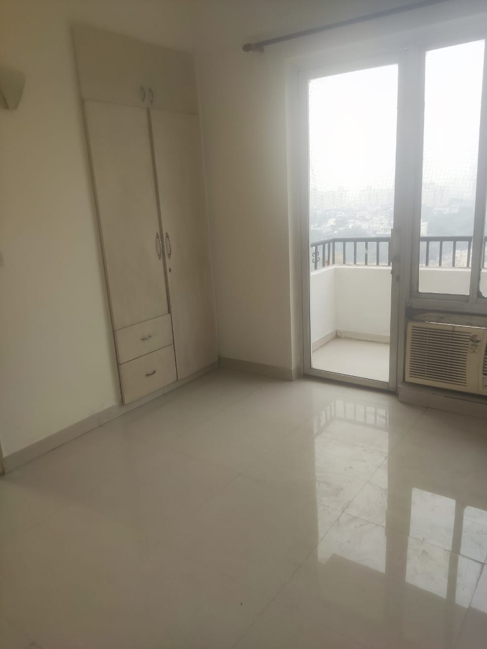 2 BHK Apartment For Rent in DLF Regency Park I