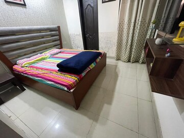 Bedroom in 3 BHK Builder Floor at Pir Machalla – for Rent