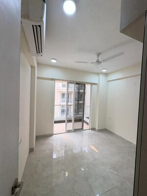 Room in 2 BHK Builder Floor at Sector 84 – for Rent