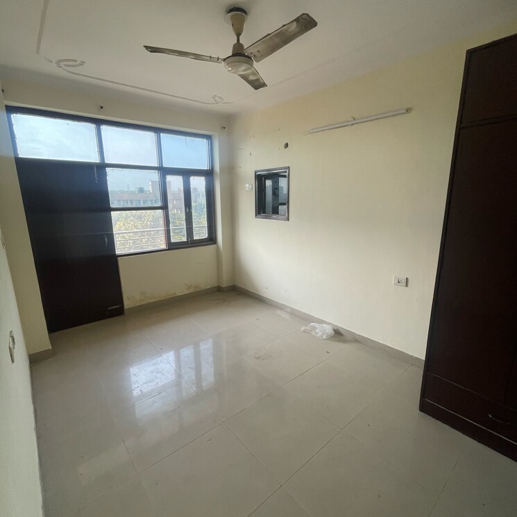 Room, pink-and-blue-dhruv-apartment 2 Bedroom 1200 Sq.Ft. Apartment In Sector 46 Faridabad 9523270