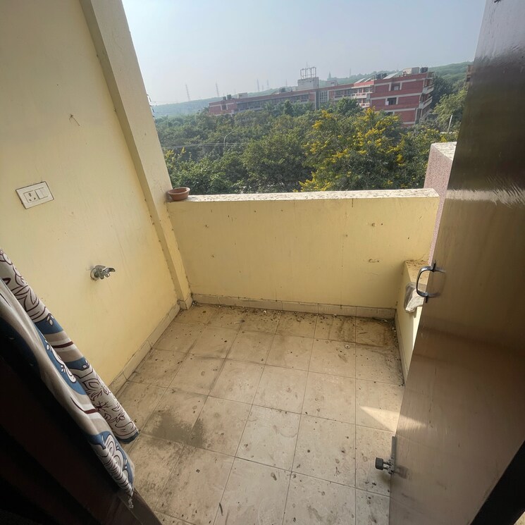 Balcony, pink-and-blue-dhruv-apartment 2 Bedroom 1200 Sq.Ft. Apartment In Sector 46 Faridabad 9523270