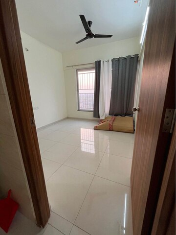 Room in 2 BHK Apartment at Kolte Patil Life Republic, Hinjewadi – for Rent