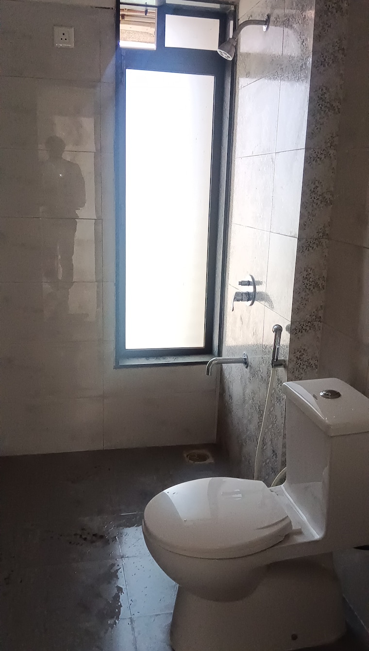 Bathroom, acme-ozone 2 Bedroom 756 Sq.Ft. Apartment In Manpada Thane 9523053