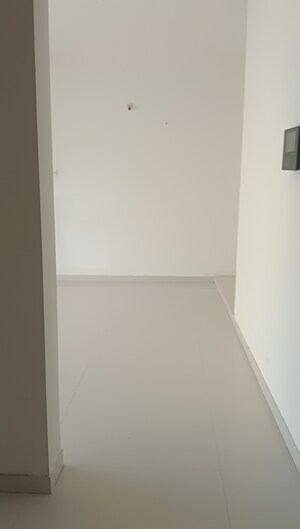 Room in 2 BHK Apartment at Acme Ozone, Manpada – for Rent