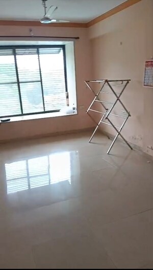 Room in 2 BHK Apartment at Blue Bell Chembur, Chembur – for Rent