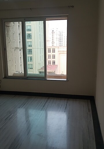 Room in 3 BHK Apartment at Hiranandani Estate Spenta, Ghodbunder Road – for Sale