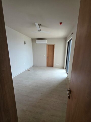 Room in 2 BHK Apartment at M3M Heights, Sector 65 – for Rent