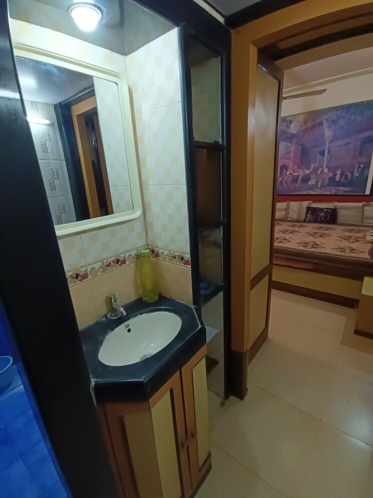 Bathroom, leela-sagar-apartments 1 Bedroom 650 Sq.Ft. Apartment In Andheri West Mumbai 9523427